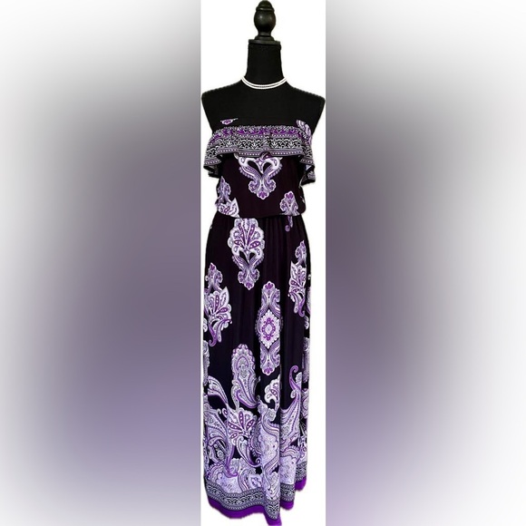 White House Black Market Strapless Dress with Purple Accents - Picture 2 of 13